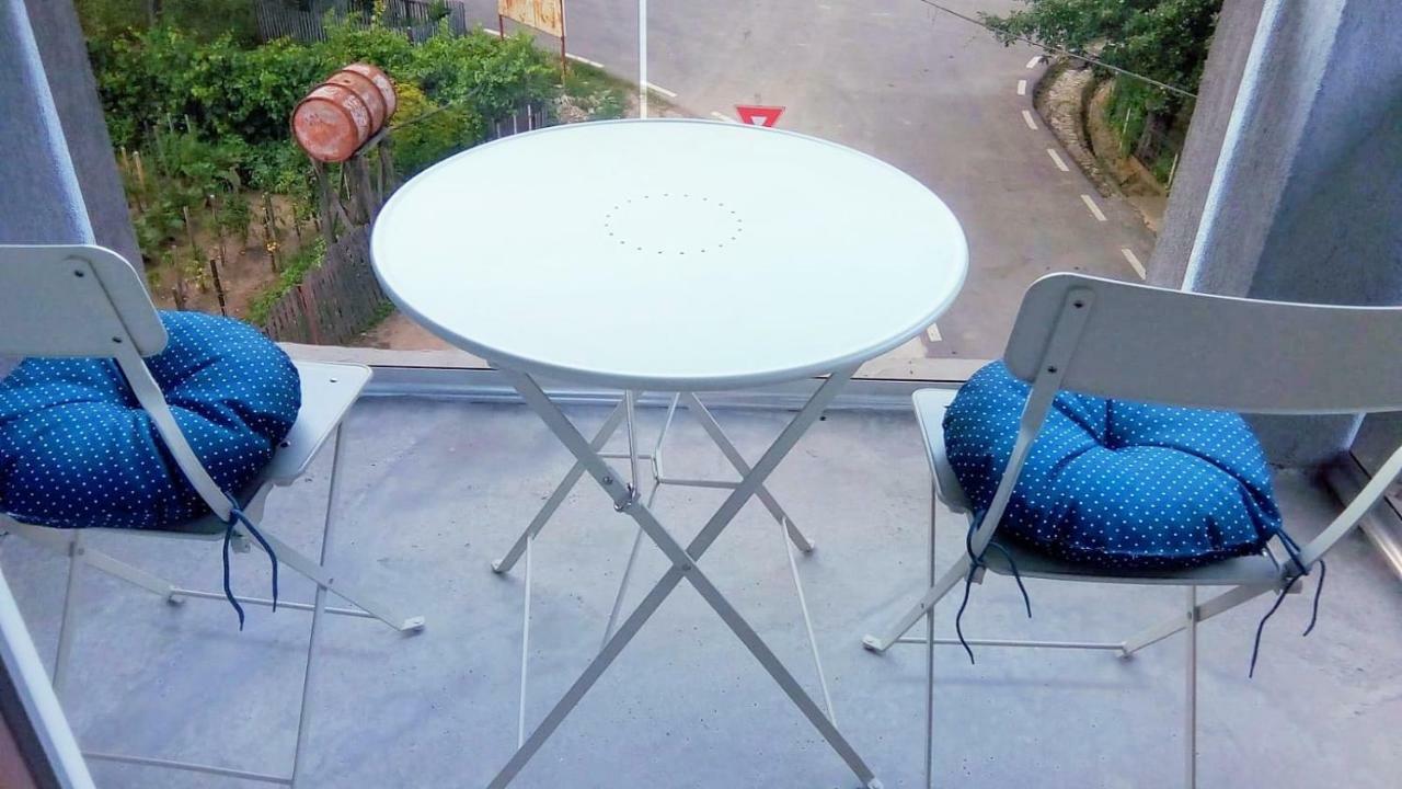 Pensiunea La Rabla Hotel Dubova Bagian luar foto