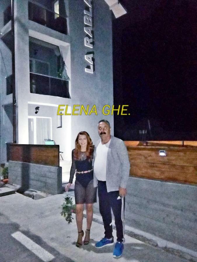 Pensiunea La Rabla Hotel Dubova Bagian luar foto