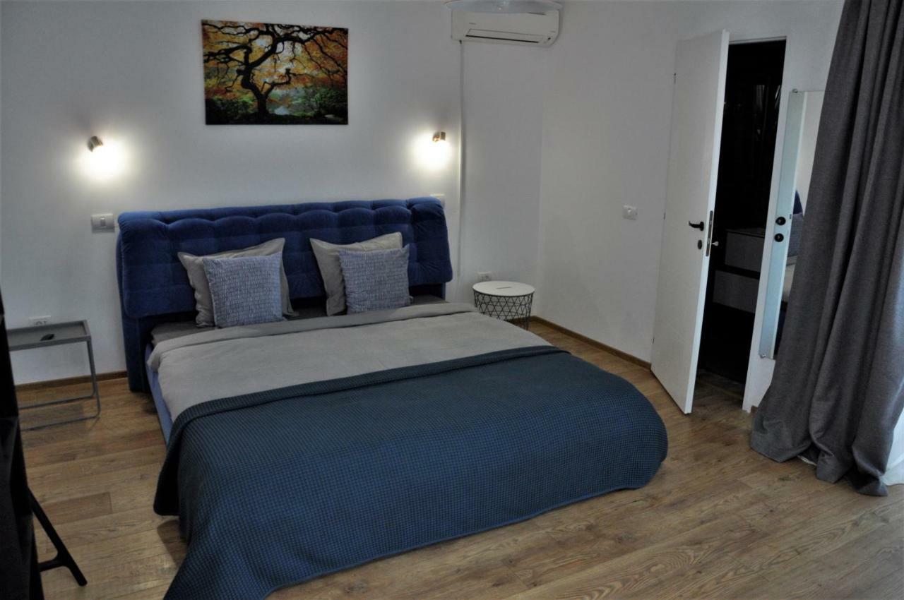Pensiunea La Rabla Hotel Dubova Bagian luar foto